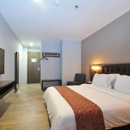 Grand Kangen Hotel Urip Sumoharjo Yogyakarta Exterior foto